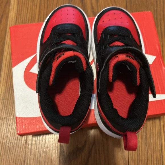 Nike Court Borough Low 2 TD Toddler 9c Red Black White - Picture 7 of 9